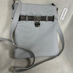 Beautiful NWT Crossbody Brand, light Gray Purse, crossbody strap, silver trims